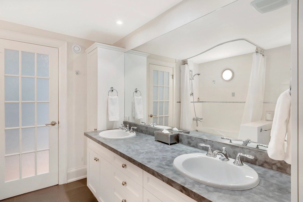 1-Bedroom Apartment near the riverside